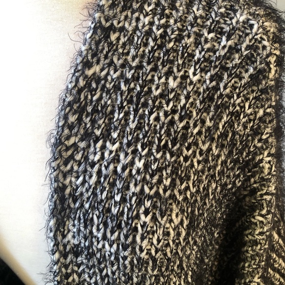 Akira Chicago Red Label Sweater Coat - Picture 4 of 9